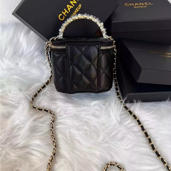 Mini Vanity - Picture 10 of 10